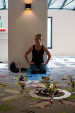 Nina Yoga 3